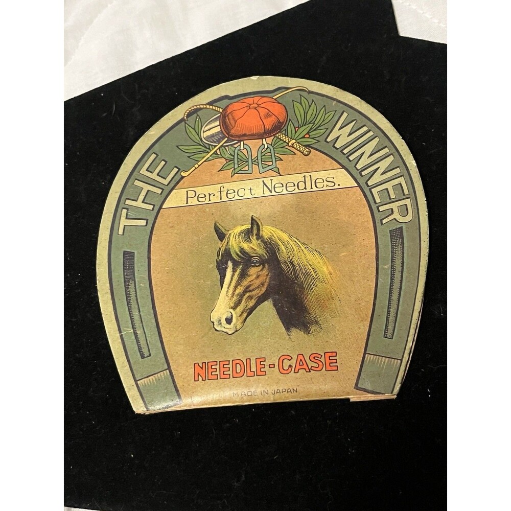 Prize Winner Paper Needle Case Japan Horse Theme